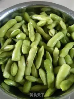 Make Salt-water beans step 1