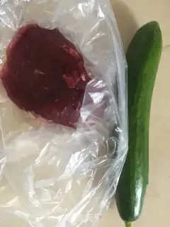 Make Beef cucumber soup step 0
