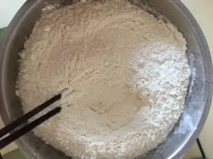 Make Fresh meat buns step 2