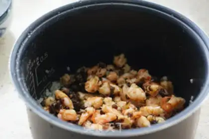 Make Shrimp rice step 5