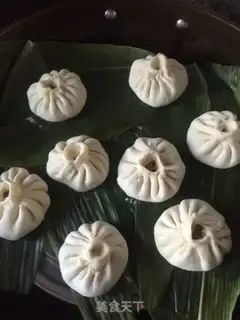 Make Fresh meat buns step 7