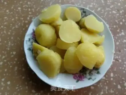 Make Pepper salt potatoes step 1