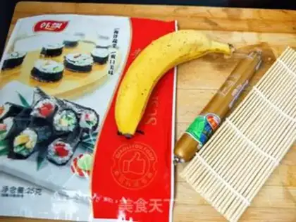 Make Sausage sushi step 1