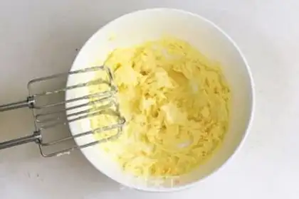 Make Tea pistachio cookies step 4