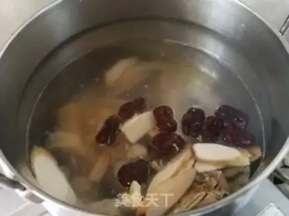 Make Abalone chicken soup step 2