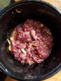 Make Scrambled beef step 1