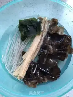 Make Spicy soup step 2