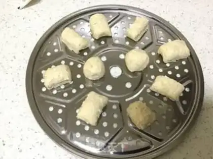 Make The cereal bun step 5
