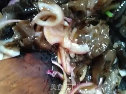 Make Scrambled onions step 5