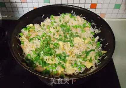 Make Shrimp eggs and soy rice step 7