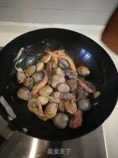 Make Spicy seafood step 8