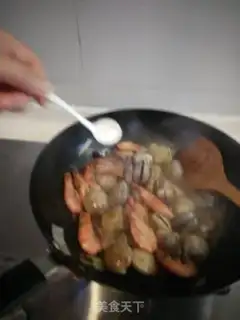 Make Spicy seafood step 11