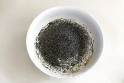 Make Black-sesame cake step 4