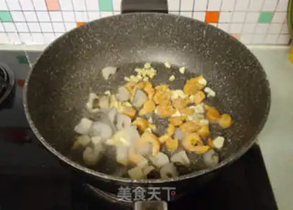 Make The sea cucumbers of the river step 2