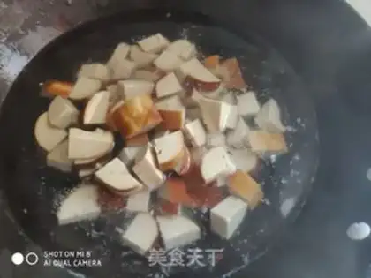 Make Sour chicken with cucumber step 1