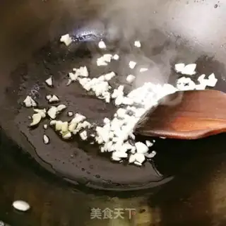 Make Garlic broccoli step 8