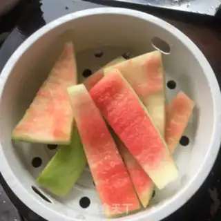 Make A watermelon step 0