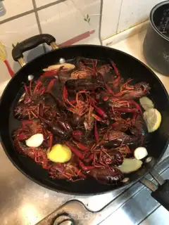 Make Spicy lobster step 2
