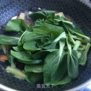 Make Vegetable soup for beefballs step 8