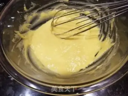 Make An eight-inch kamikaze cake step 1