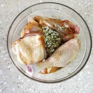 Make A chicken with a pan step 1