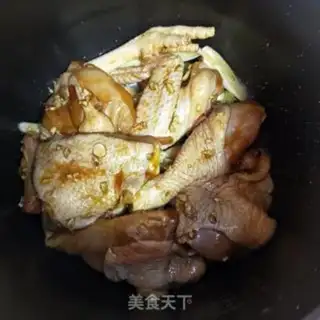 Make A chicken with a pan step 4