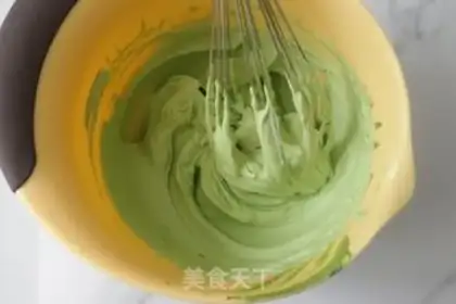 Make Tea and cream cake rolls step 23