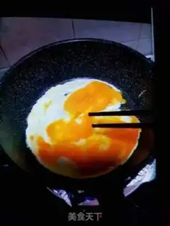 Make Three-coloured rice step 1