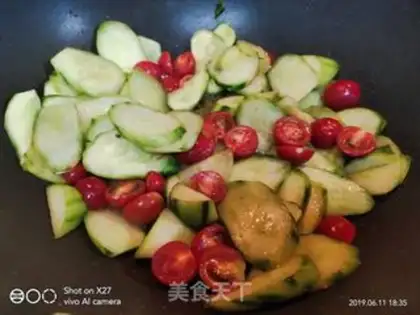 Make cucumber, cucumber, cucumber step 4
