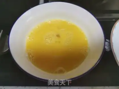 Make Smelt fried eggs step 2