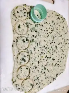 Make Onion soda cookies step 7