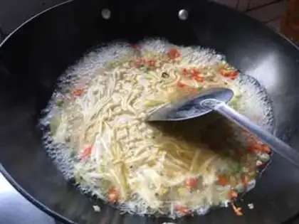 Make Crystal acid soup, fat cow step 3