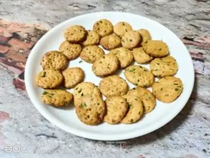 Make Onion soda cookies step 12
