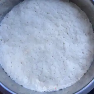 Make A little onion meat bun step 3