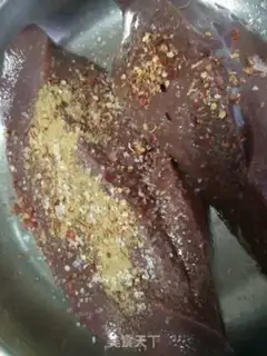 Make Homemade liver salted egg yolk step 3