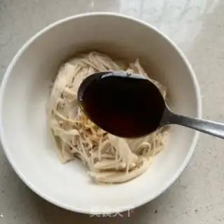 Make Frozen needle mushrooms step 4
