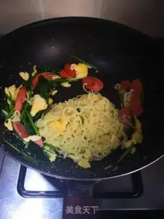 Make Fried noodles step 6