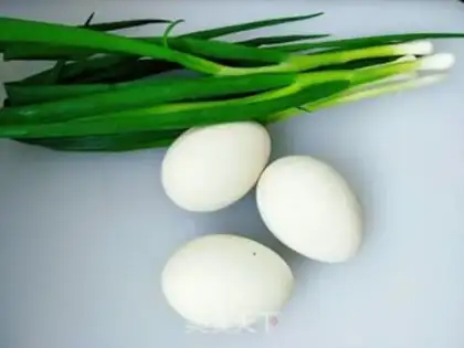 Make Homes are always swirling goose eggs step 1