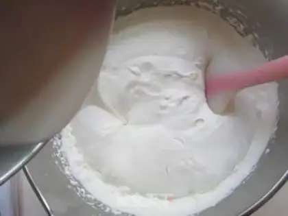 Make Yogurt mousse step 2