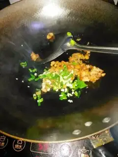 Make Wuhan bean skin step 4