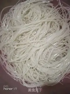 Make Eggs and greens and rice powder step 0