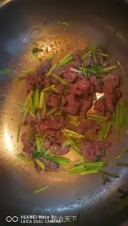 Make Beef shrimp noodles step 5