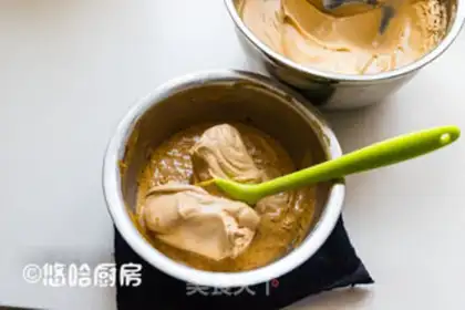 Make Red date cake step 7