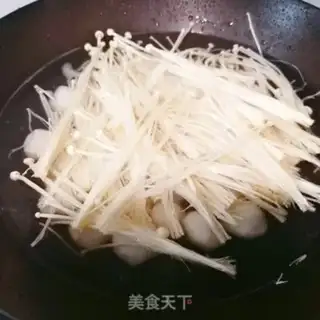 Make Gin-snack fishball soup step 2