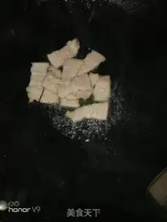 Make Five flowers, shrimp, tofu step 3