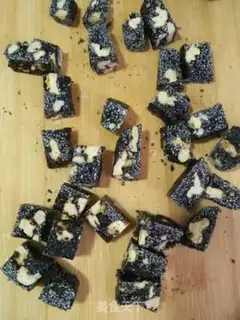 Make walnut sesame step 7