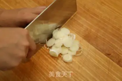 Make Fresh radish pasta step 1