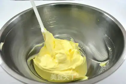 Make Mango rolls step 3