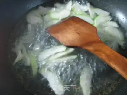 Make ♪ Squeeze the vegetables and make the pastries ♪ step 5