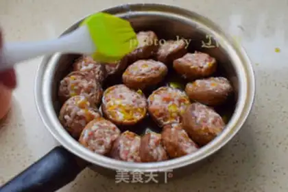 Make A mushroom step 4